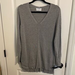Old Navy Gray V-Neck Oversized Split Hem Tunic Lightweight Sweater Size M